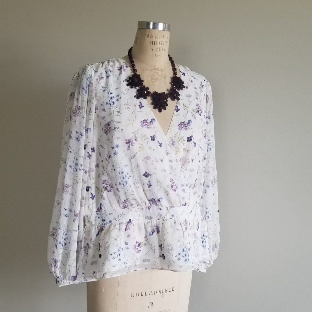 Floral peplum top - Picture 3 of 13